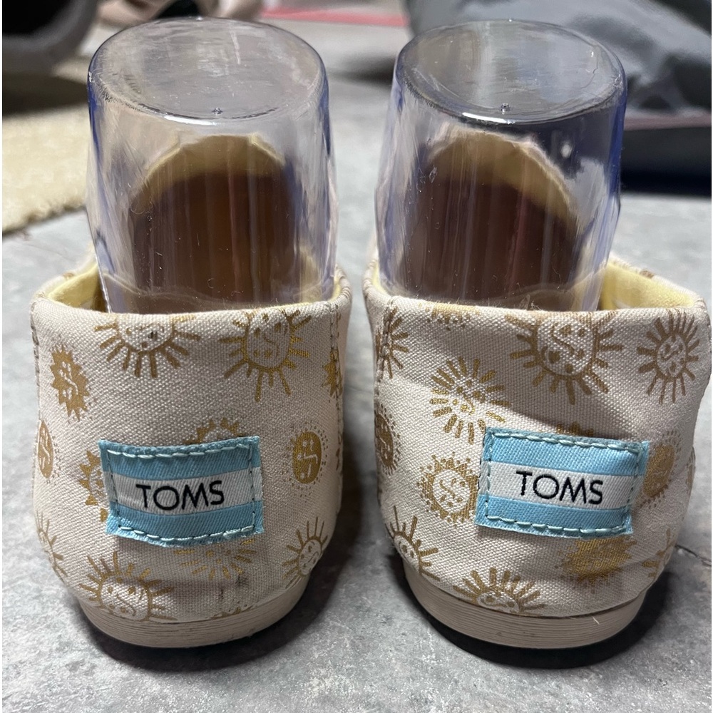 Toms gold/white slip on shoes, size 8 - Picture 3 of 4